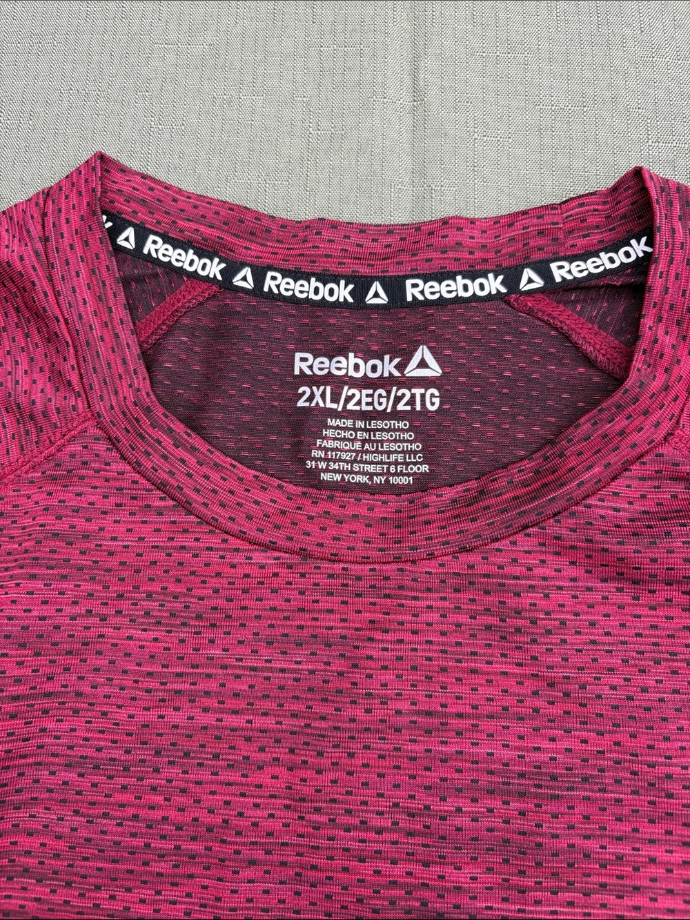 Reebok Heathered Raspberry Performance Tee - Picture 2 of 4